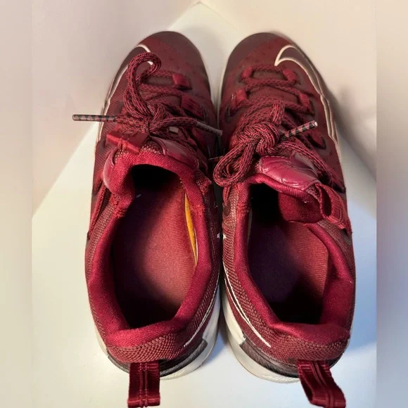 NIKE Air Max Lebron James 13 XIII - Low Team Red Gum - Men's Size 10 -831925-610 - Picture 4 of 15